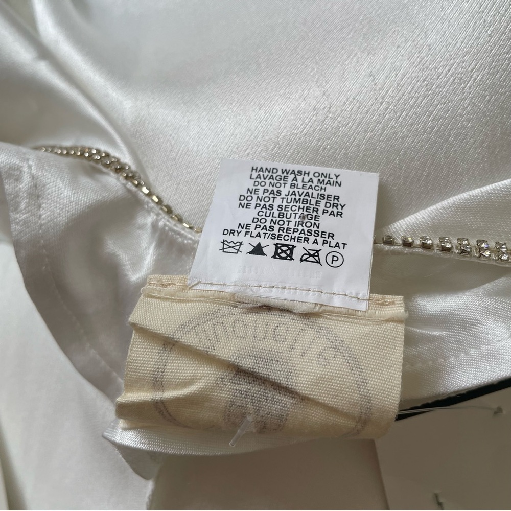 Muche et Muchette Silky Satin Rhinestone Trim V-Neck White Kaftan Dress NWT OS - Picture 8 of 10